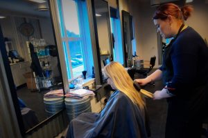 Varehuset Årnes Handel - frisør